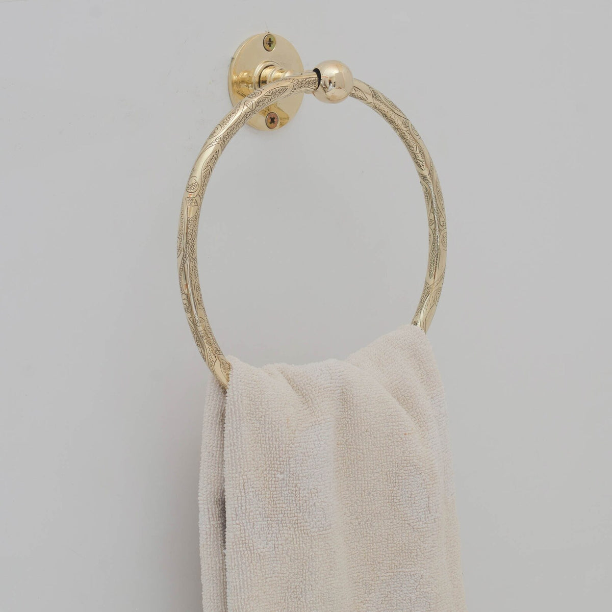 Porte-serviette mural en laiton non laqué gravé, anneau porte-serviette pour salle de bain