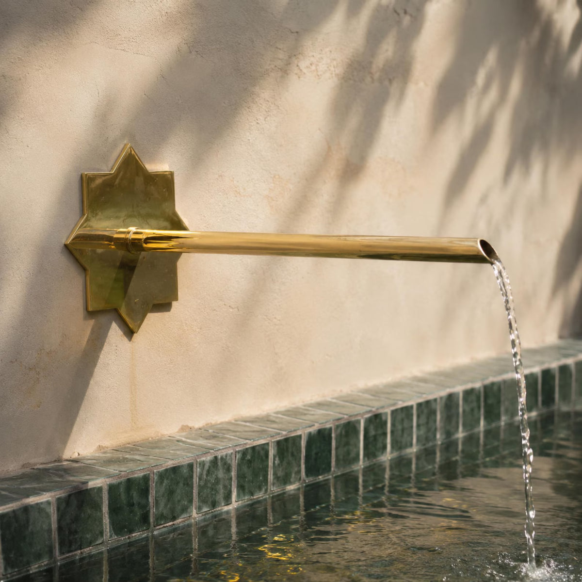 Robinet de remplissage de baignoire mural, bec cascade en laiton massif, design marocain fait main