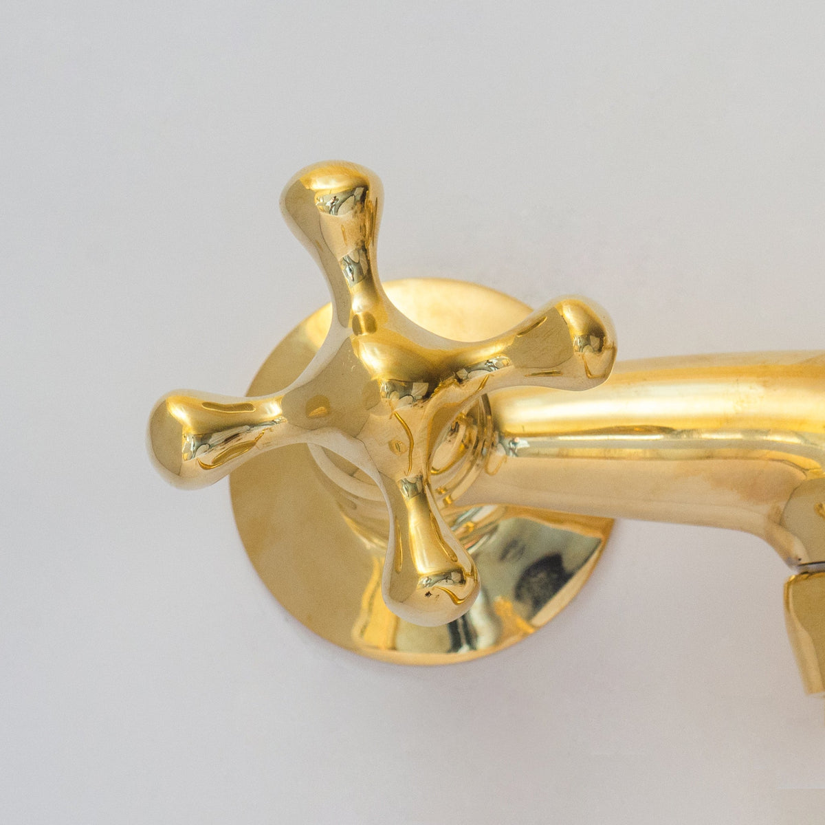 Antique Brass Kitchen Faucet – Wall Kitchen Faucet - Insideast