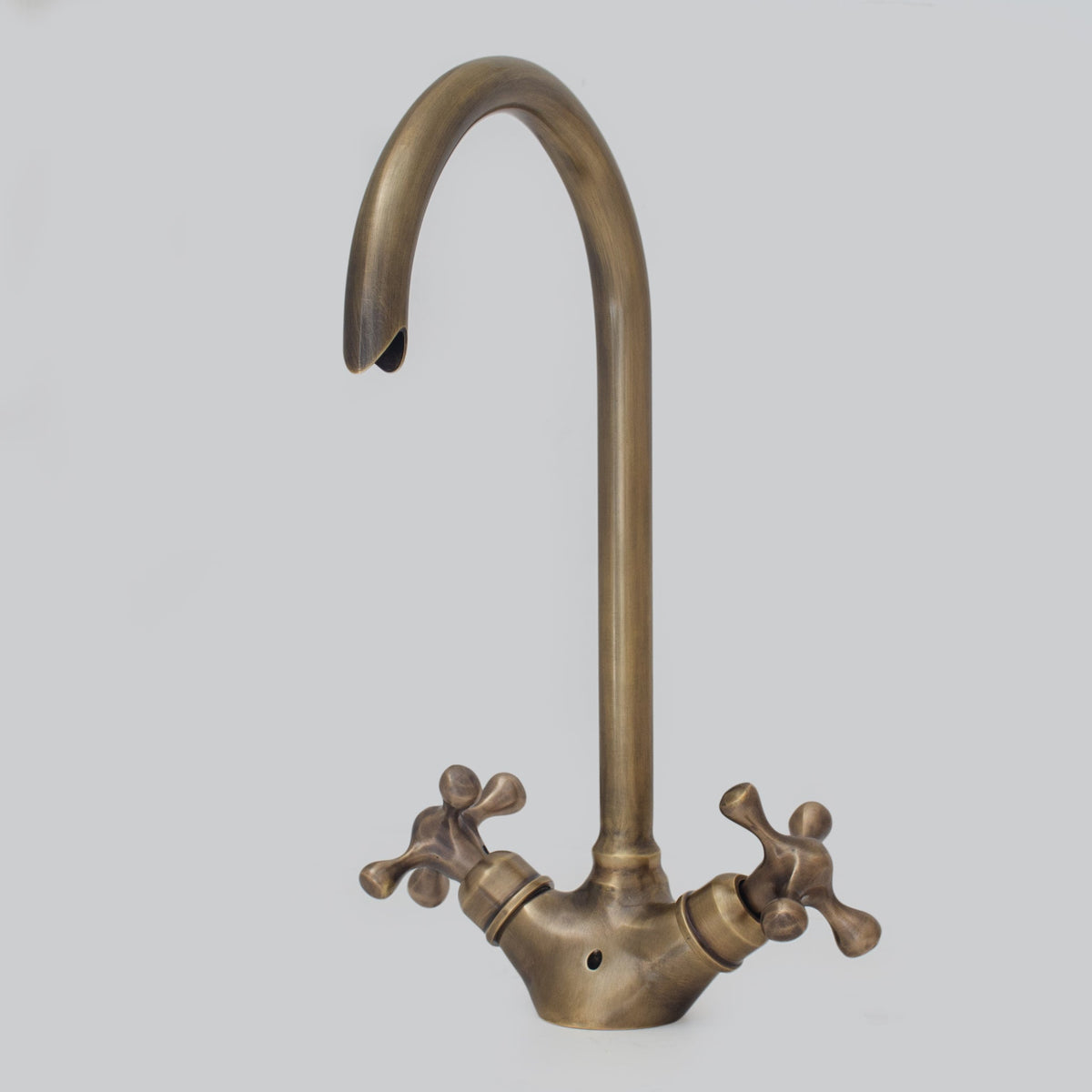 Antique Bronze Single - Hole Bathroom Faucet | Oil Rubbed Finish - Insideast