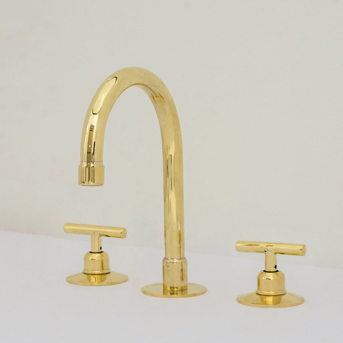 Deck Mounted Unlacquered Brass Faucet, Vanity Sink Faucet, Antique Brass Bathroom Faucet - Insideast