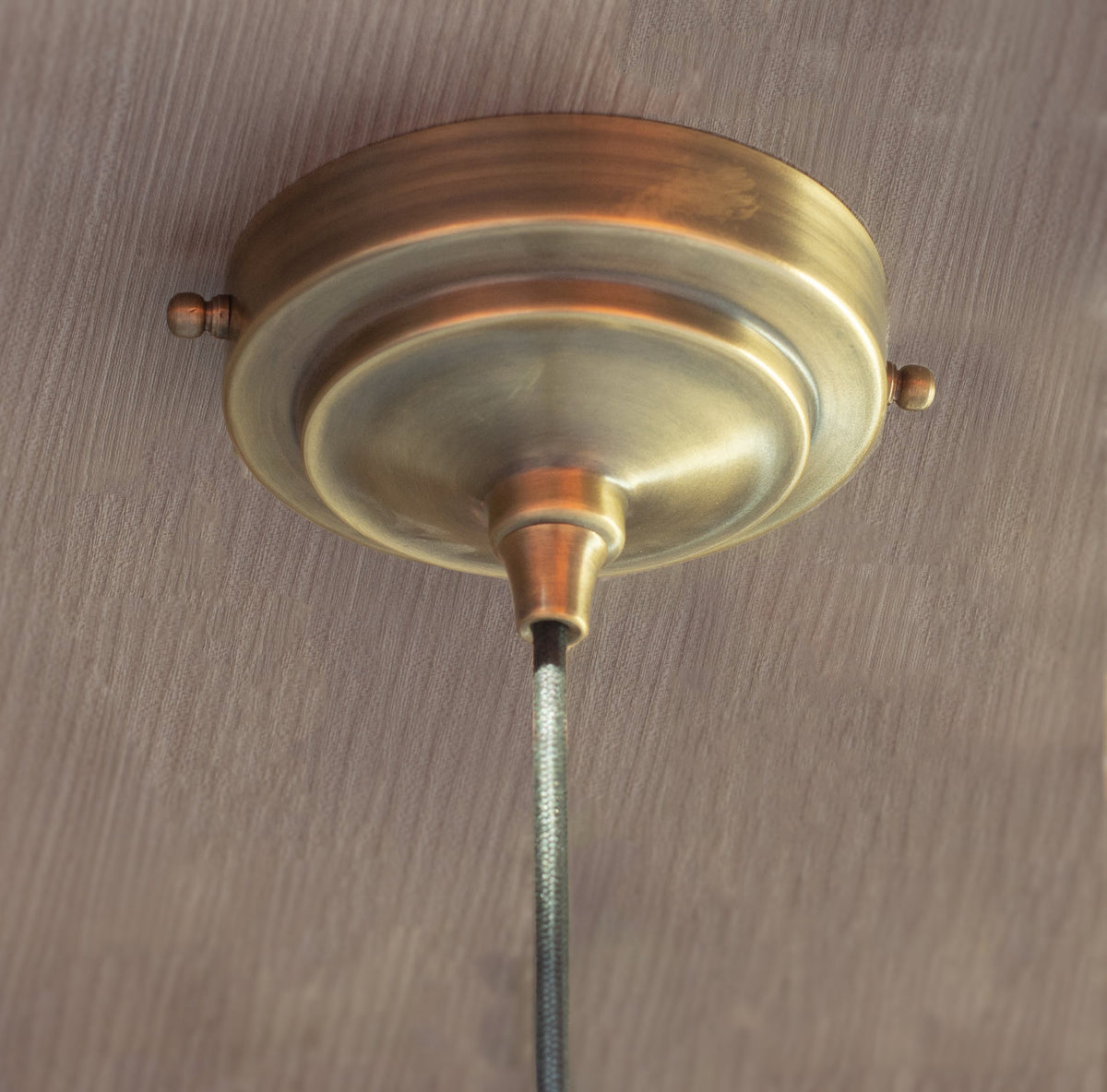 Hammered Bronze Finish Curved Plate Pendant Light, Solid Brass Ceiling Light, Leaf Pendant Light Bronze - Insideast
