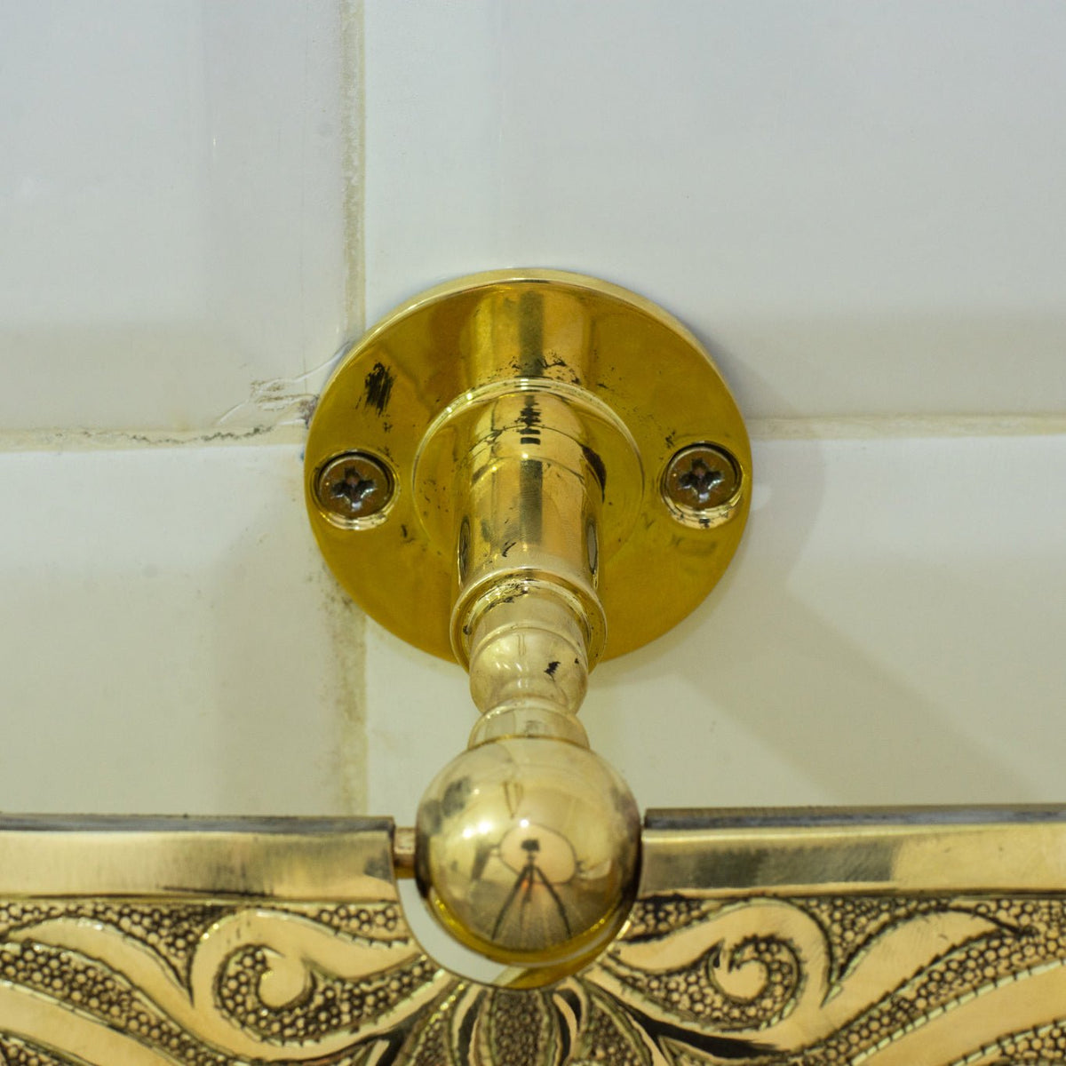 Handcrafted Unlacquered Brass Double Toilet Paper Holder | Engraved Sliding Cover - Insideast