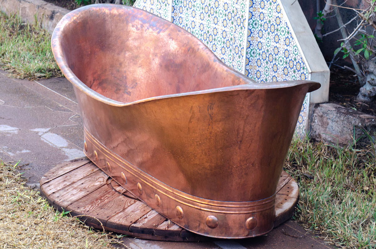 Detalle de cobre martillado