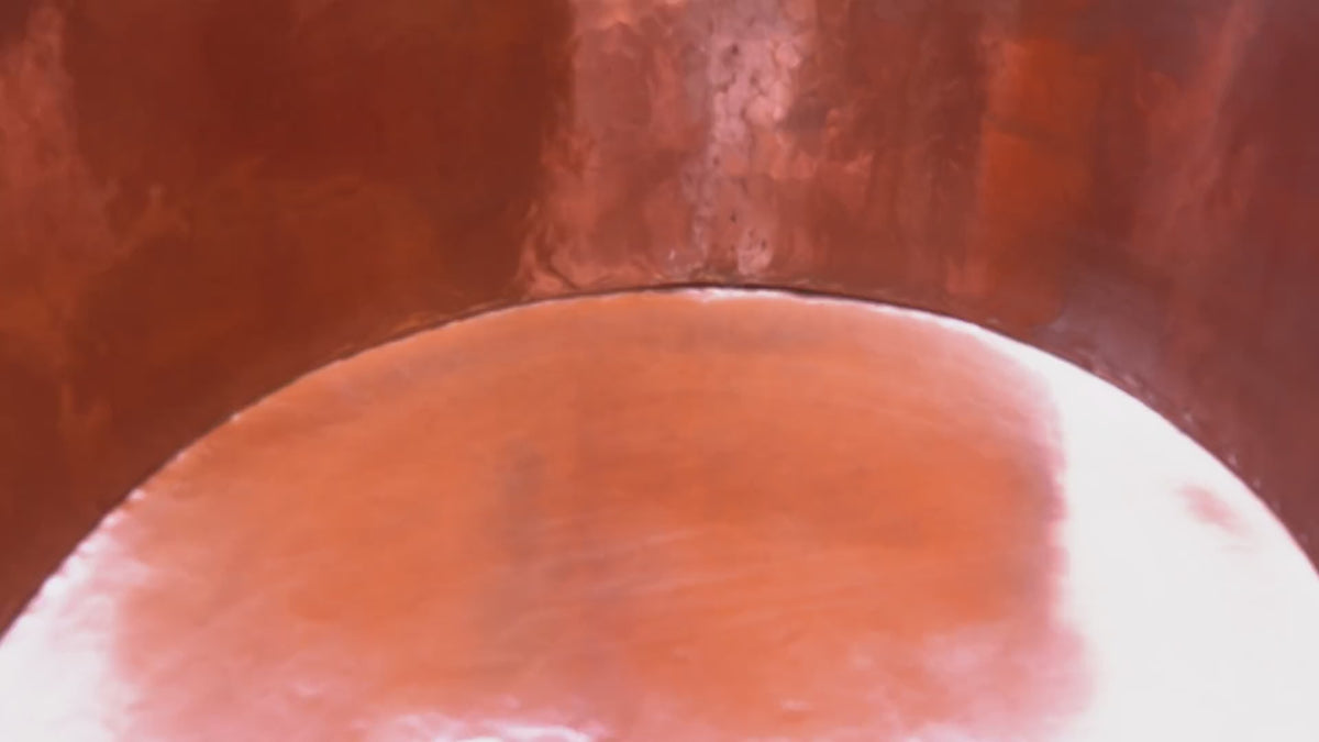Load video: Vintage Handmade Freestanding Solid Copper Bathtub