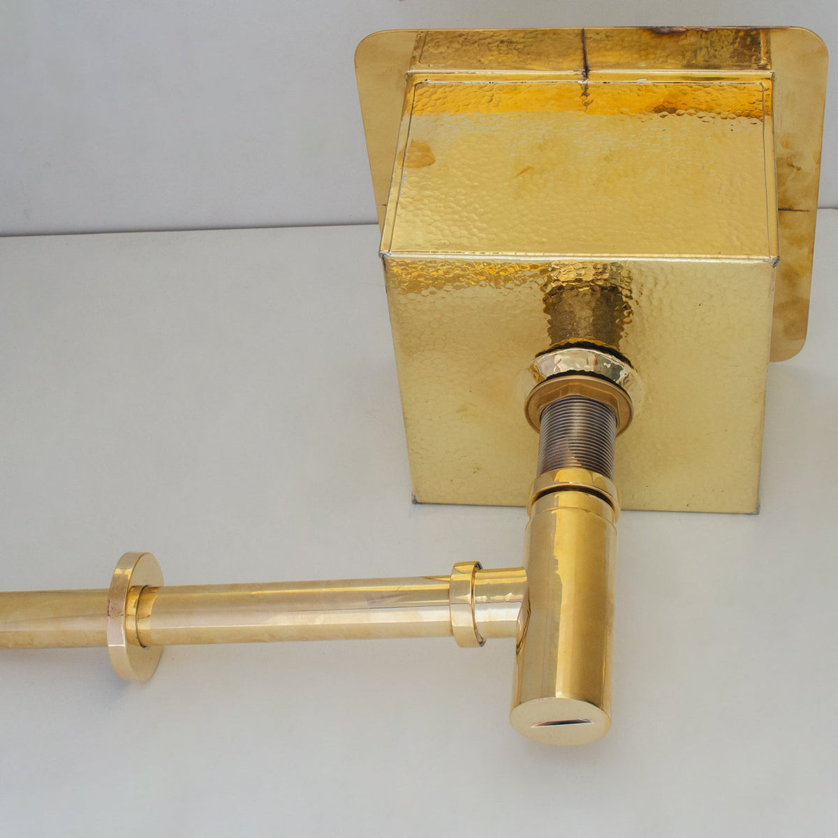 Round Solid Brass Bottle P - Trap & Push - Up Drain - Insideast
