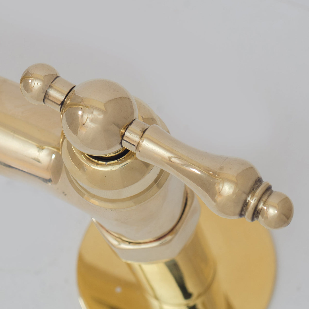 Traditional 8″ Brass Bridge Kitchen Faucet with Square Spout | Two Handles - Insideast