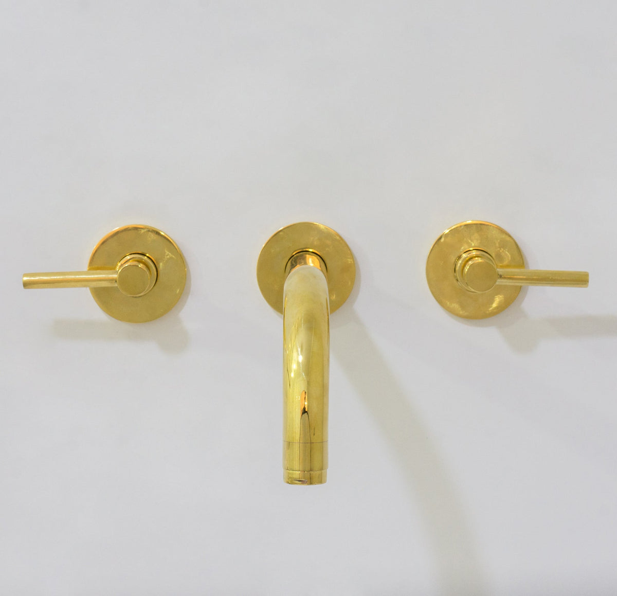 Unlacquered Solid Brass Wall Mounted Bathroom Vessel Sink Faucet, Antique Basin Vanity Faucet - Insideast