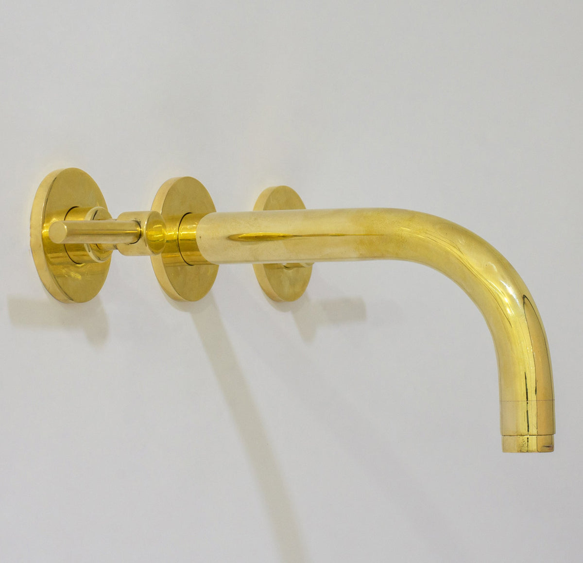 Unlacquered Solid Brass Wall Mounted Bathroom Vessel Sink Faucet, Antique Basin Vanity Faucet - Insideast